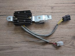 SUZUKI RG 125 REGULATOR NAPIĘCIA SH539-13